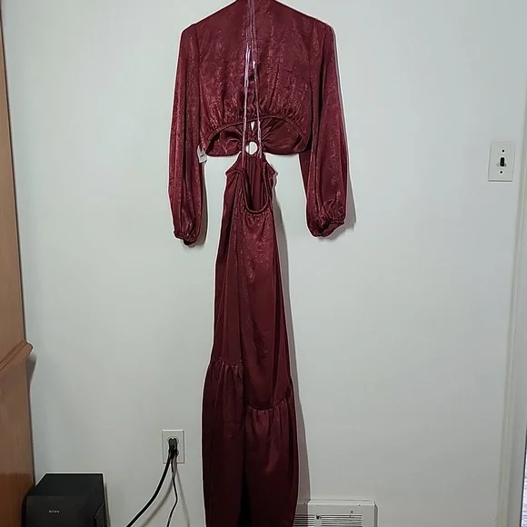 Altered State Elegant Burgundy Maxi Dress Cut Outs Sexy Date Night Wedding Guest